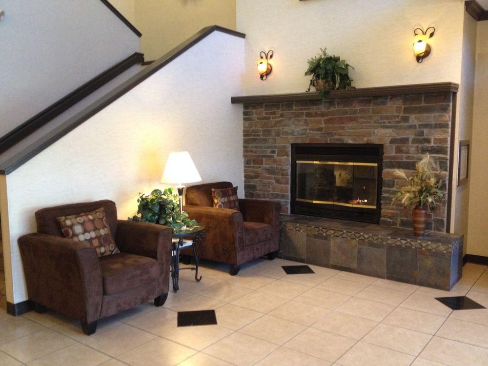 Comfort Suites Near Vancouver Mall Екстер'єр фото