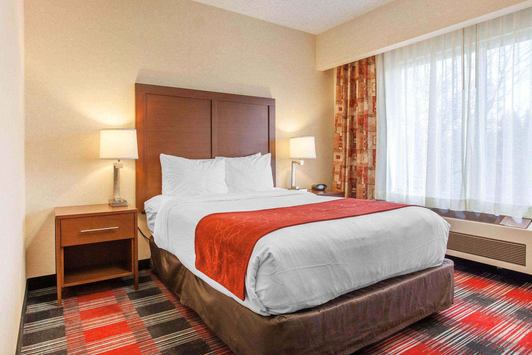 Comfort Suites Near Vancouver Mall Екстер'єр фото