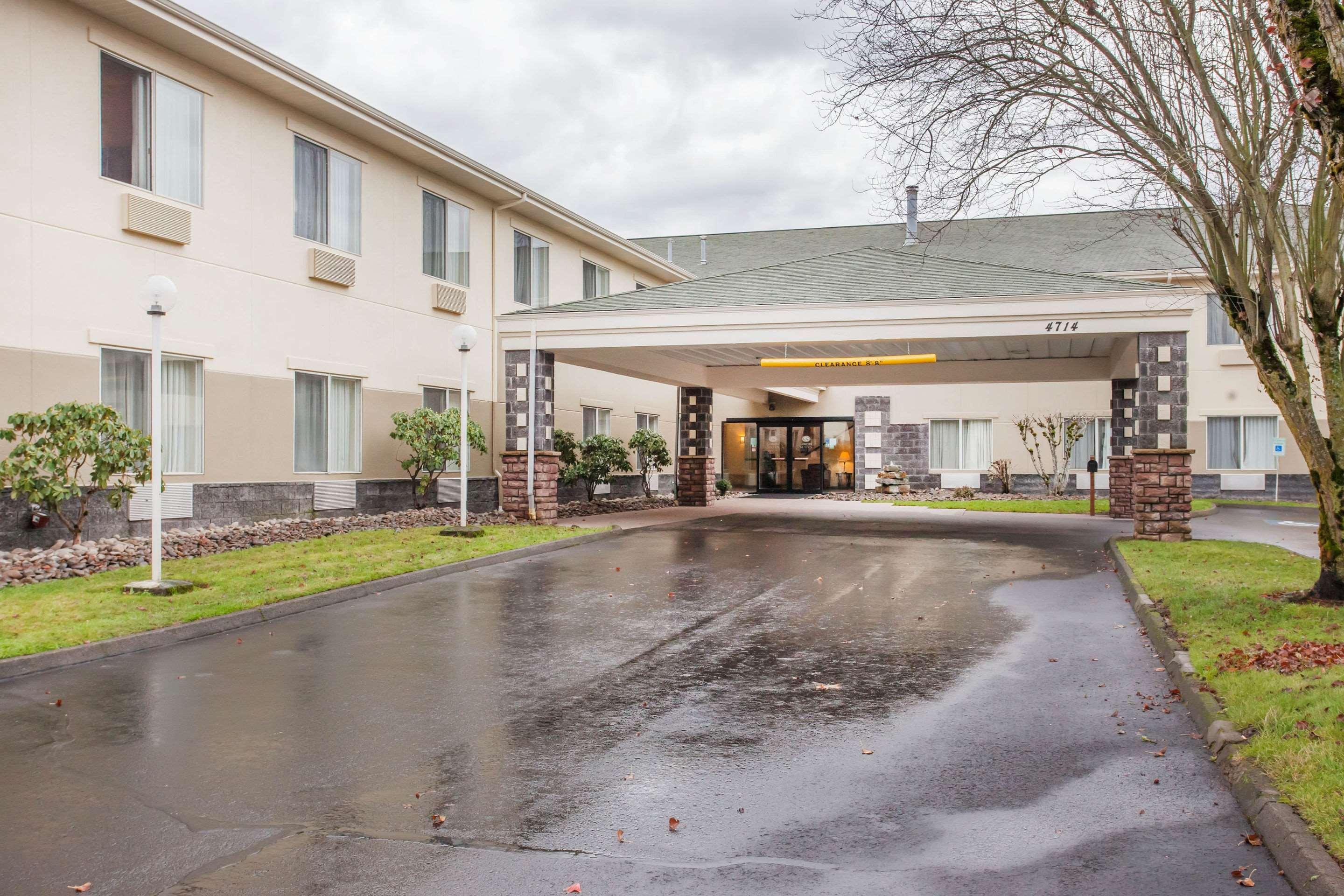 Comfort Suites Near Vancouver Mall Екстер'єр фото