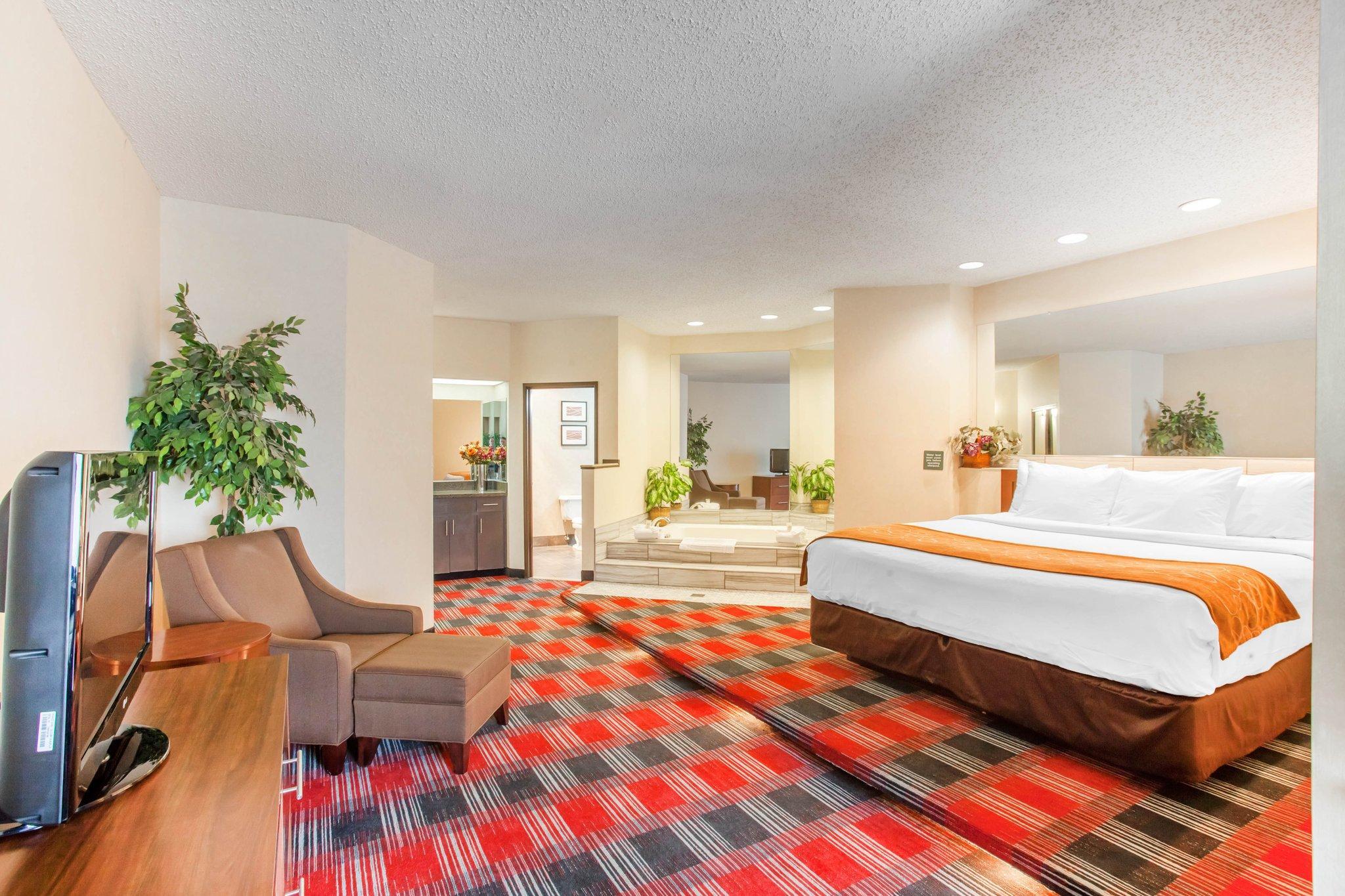 Comfort Suites Near Vancouver Mall Екстер'єр фото