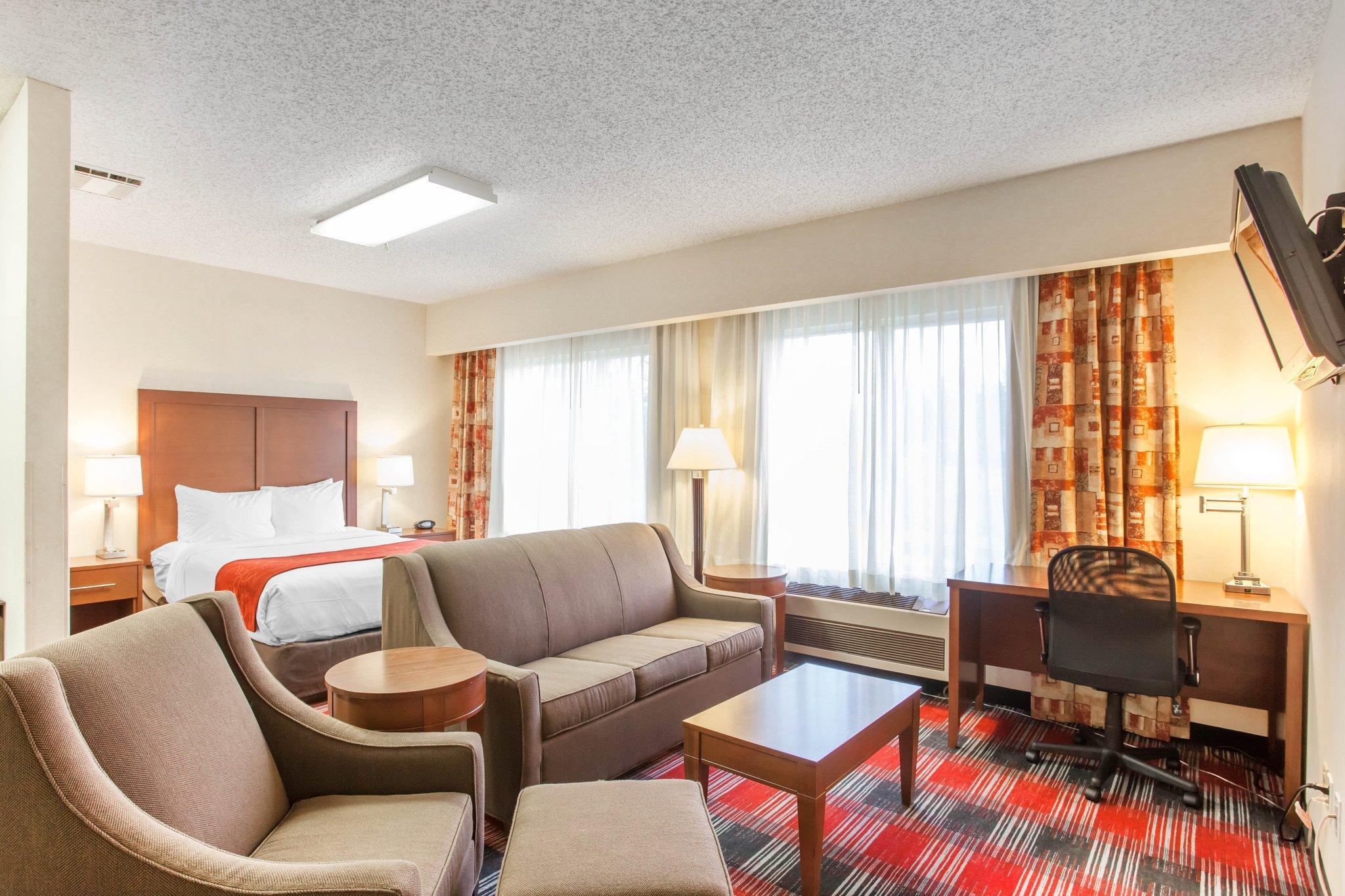 Comfort Suites Near Vancouver Mall Екстер'єр фото
