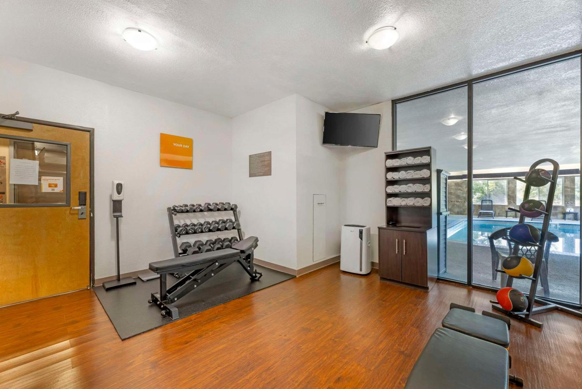 Comfort Suites Near Vancouver Mall Екстер'єр фото