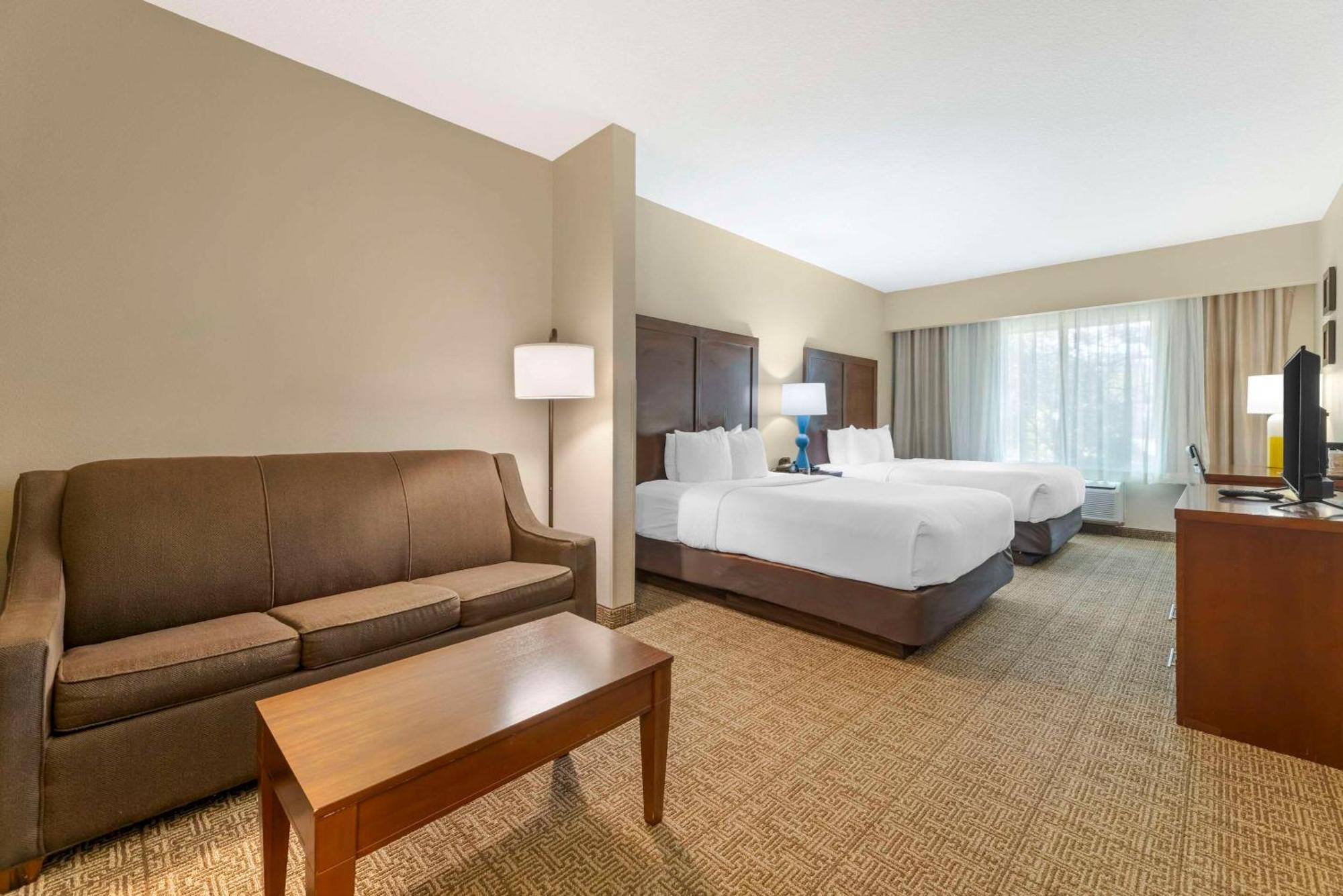 Comfort Suites Near Vancouver Mall Екстер'єр фото